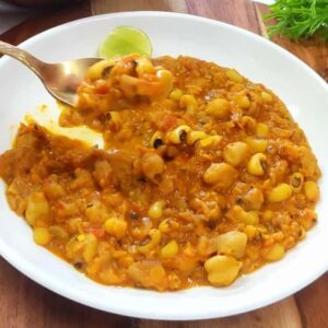 The triple pulse power curry on a plate